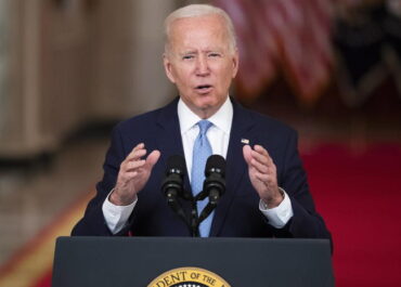 Biden wprowadza nową politykę chroniącą nieudokumentowanych małżonków obywateli USA