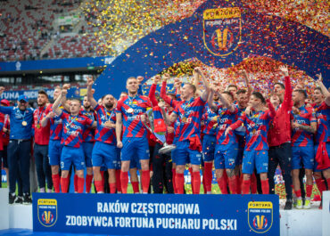 Puchar Polski dla Rakowa. Kibice Lecha Poznań zostali pod stadionem