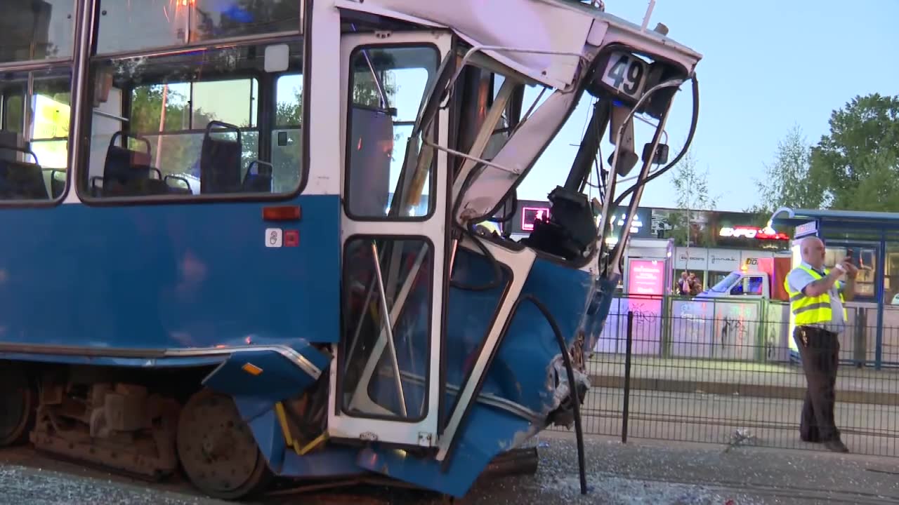20 poszkodowanych w zderzeniu tramwajów w Krakowie