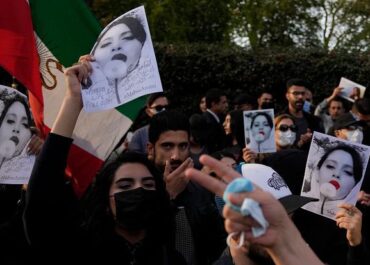 Niemcy: irańscy obywatele protestowali w Berlinie po śmierci Mahsy Amini