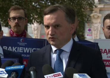 “Ziobro kryje Kaczyńskiego” – opozycja o braku śledztwa ws. domniemanego wręczenia łapówki przez prezesa PiS