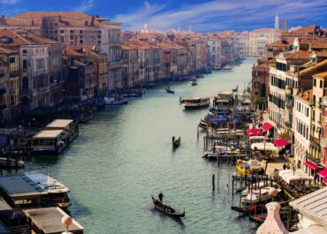 Wenecja kontra turystyka: opłata za wstęp, czy to rozwiązanie?