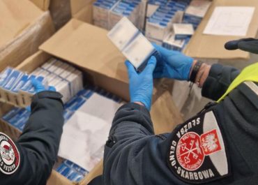 KAS zatrzymała nielegalne środki farmaceutyczne warte blisko 35 mln zł