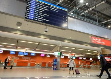 Port lotniczy w Modlinie chce rozbudować terminal i stanowiska dla samolotów. W planach także uruchomienie pozaeuropejskich kierunków