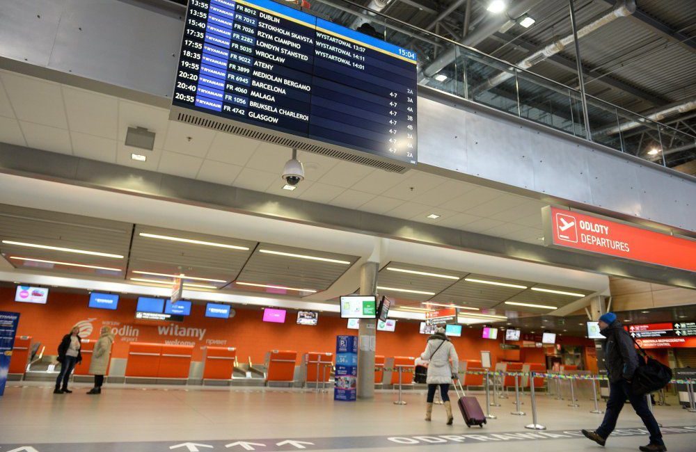 Port lotniczy w Modlinie chce rozbudować terminal i stanowiska dla samolotów. W planach także uruchomienie pozaeuropejskich kierunków
