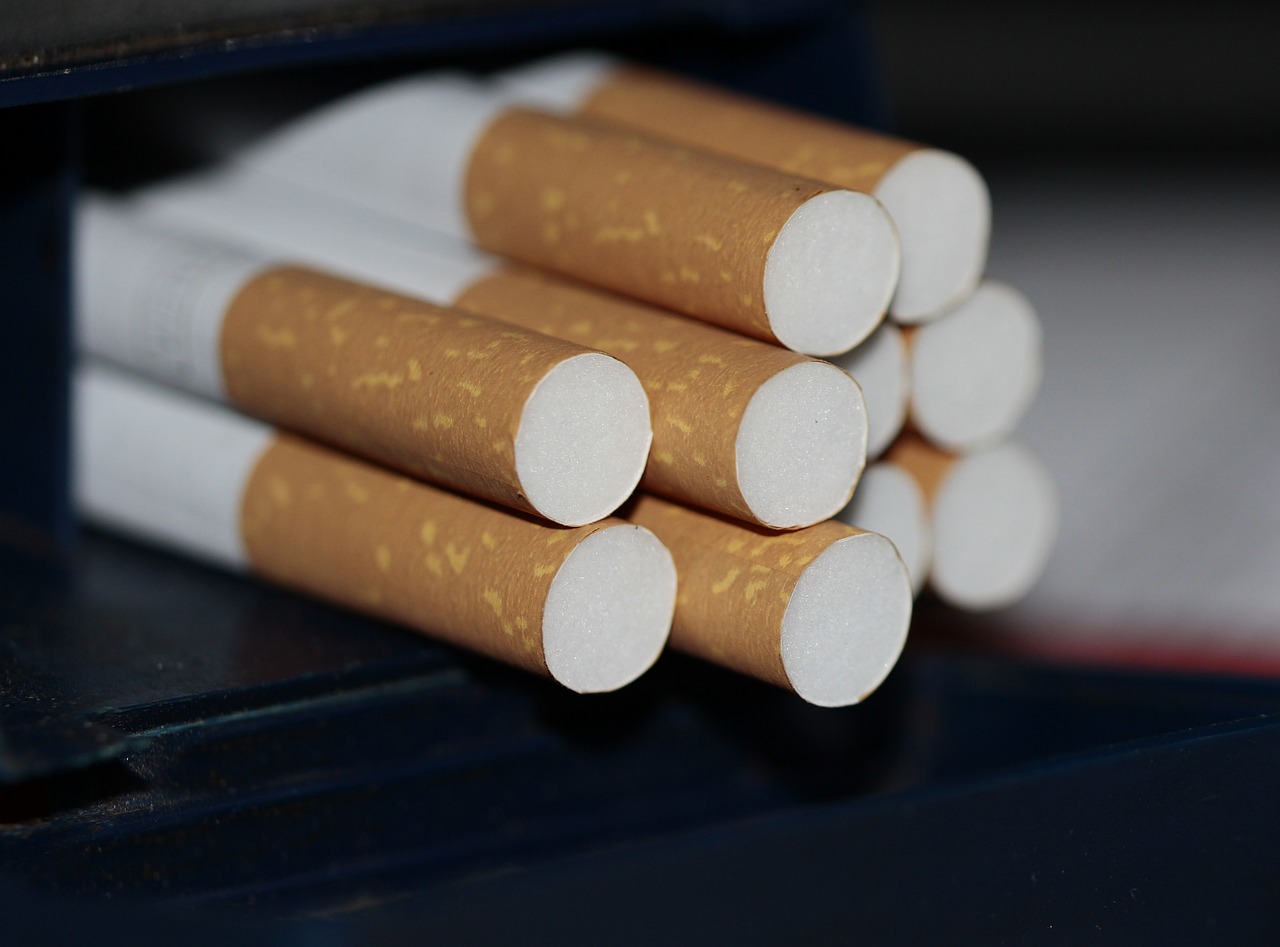 Branża tytoniowa alarmuje o drastycznych podwyżkach akcyzy. Są kilkukrotnie wyższe od zaplanowanych do 2027 roku