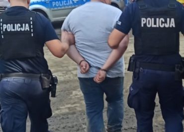 Policjanci z Głuchołazów zatrzymali szabrowników.